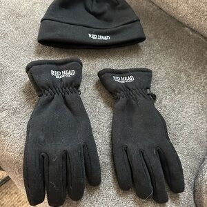 RedHead Black Gloves and Beanie Set